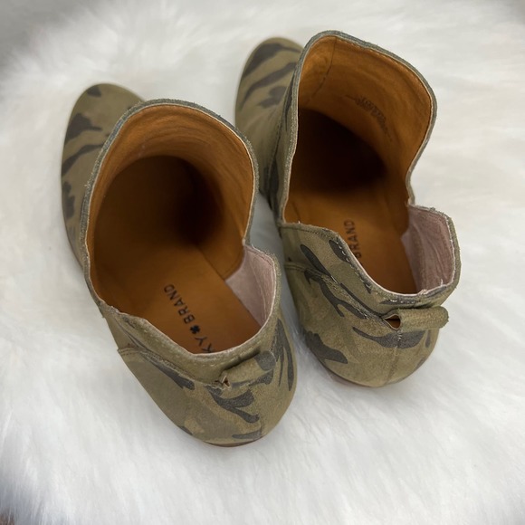 Lucky Brand Bebhina Camo Print Bootie 7 NEW - Picture 8 of 8
